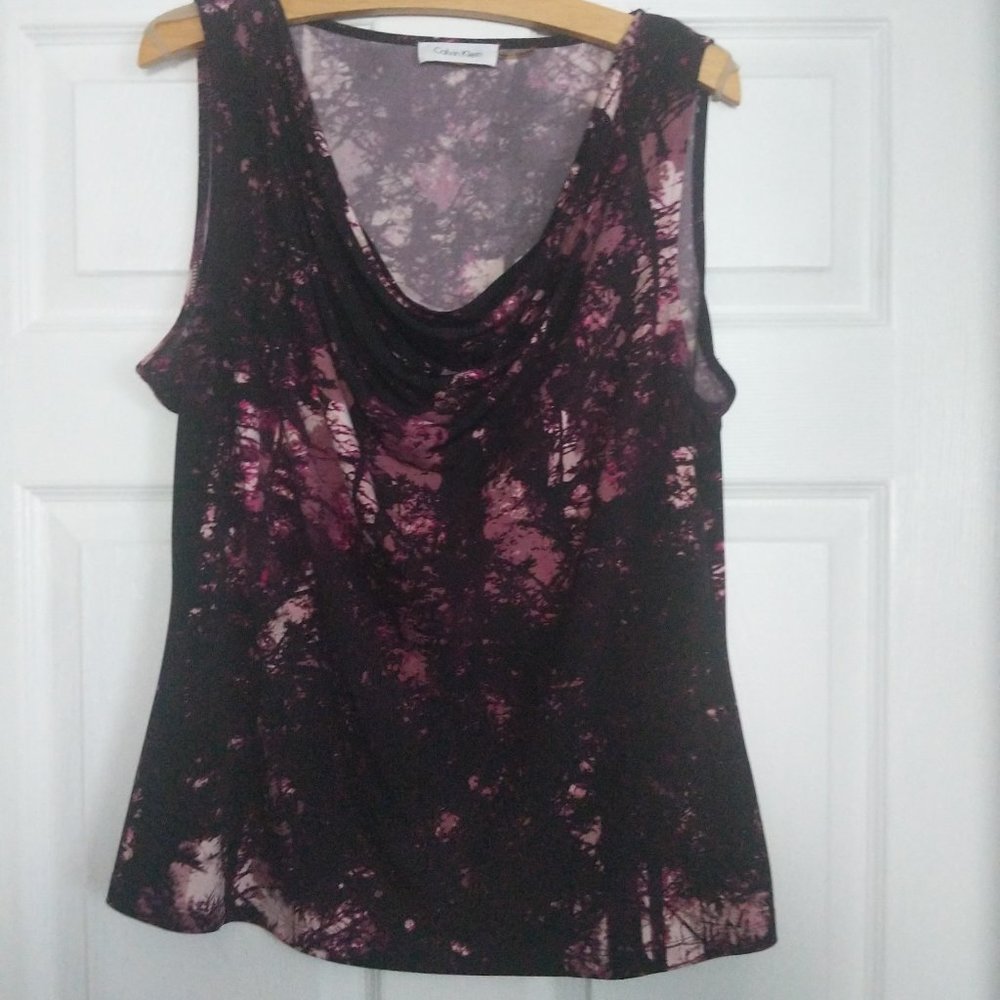 Sleeveless Calvin Klein shell